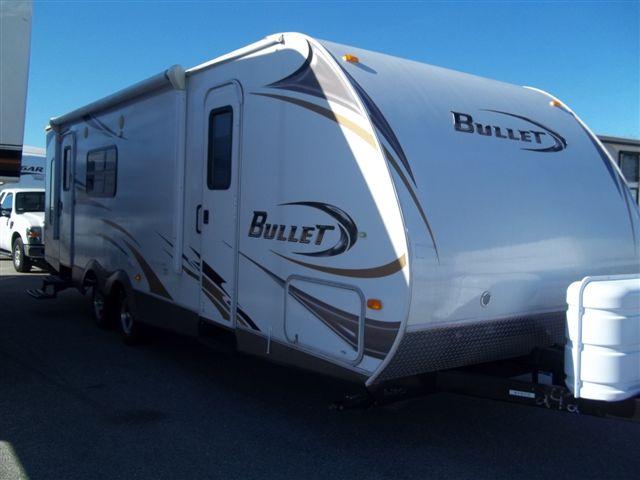 Used 2010 Keystone Bullet 278RLS Travel Trailer For Sale